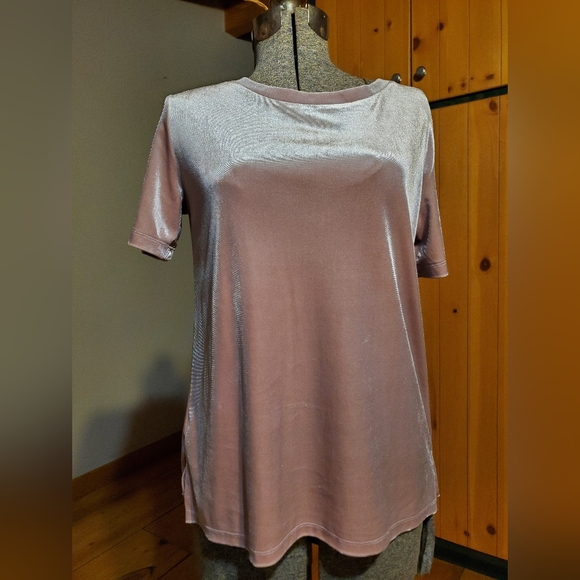 Baby pink old navy velvet top - Picture 3 of 5